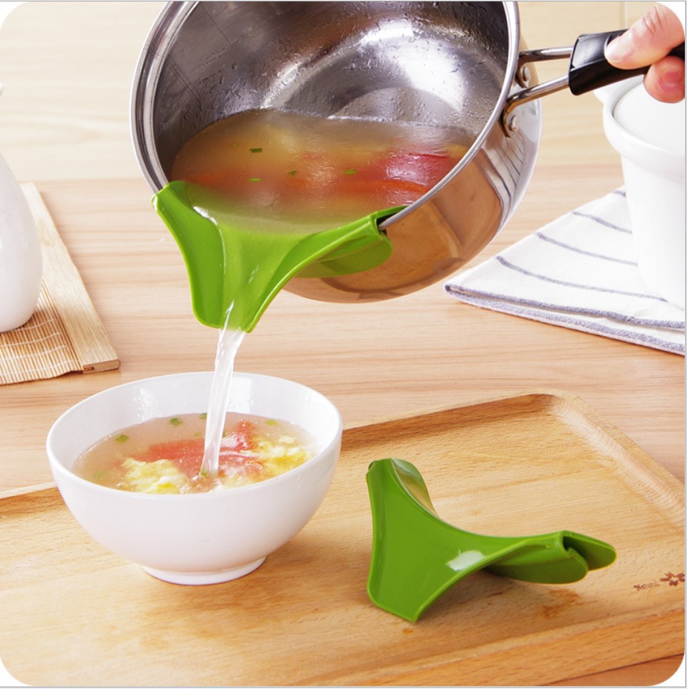 Kitchen Gadgets Guide - 1/2 pezzi Imbuto da cucina, colino