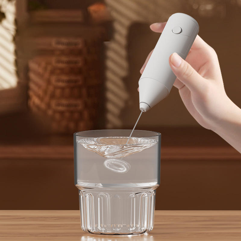 Frullatore Elettrico Wireless  - Quirky Kitchen Gadgets recensione e prezzo